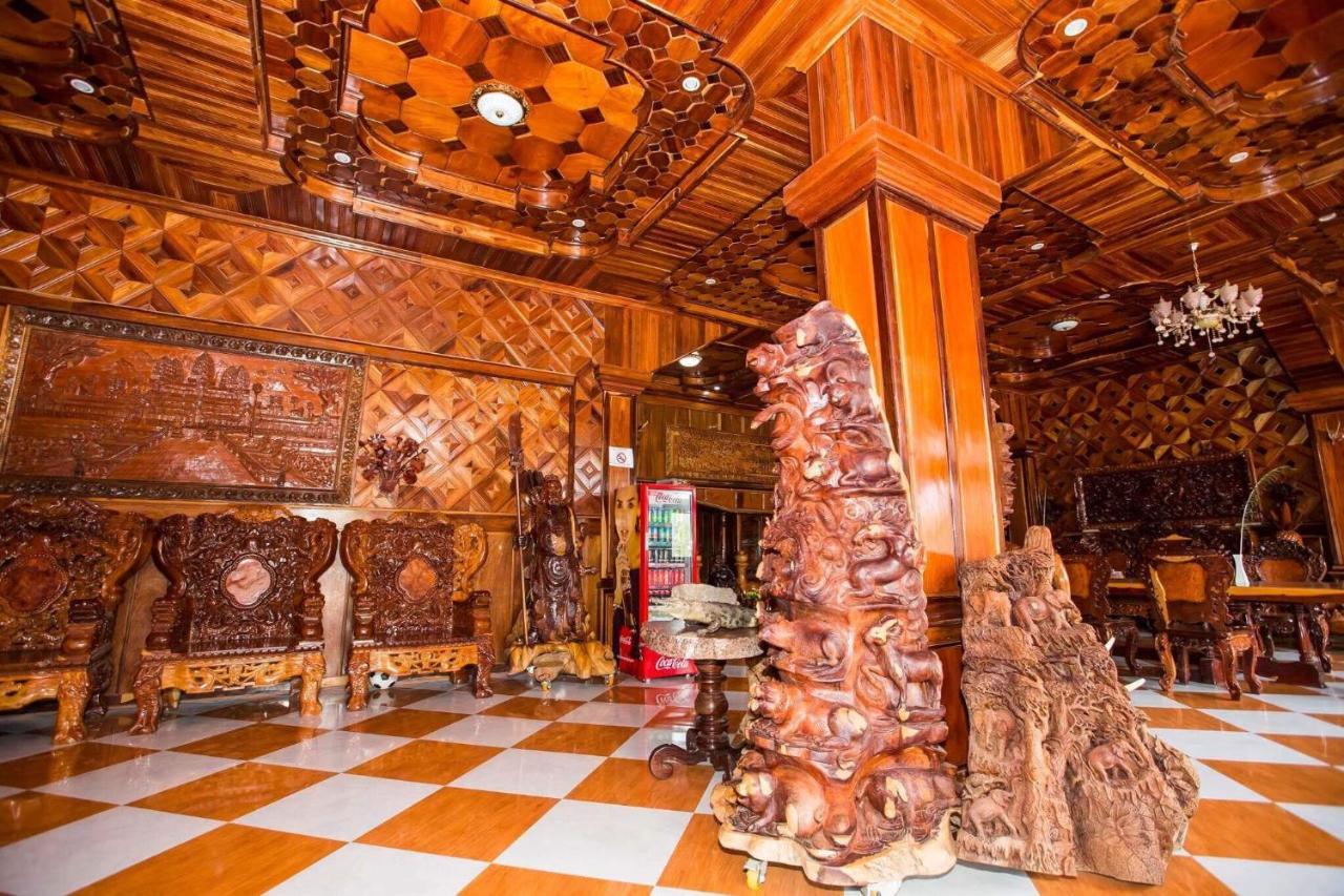Ly Meng Hotel Battambang Exteriör bild